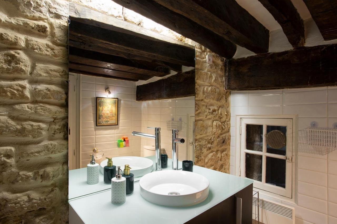 Saint Louis Charme Appartement Parijs Buitenkant foto